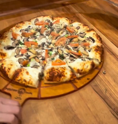 525 Pizza by null