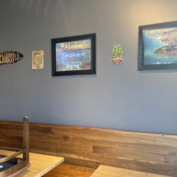 Da Hale - Interior - COVID Edition. Every other table is unavailable. - Poke Near Me - Las Vegas, Nevada Da Hale - Interior - COVID Edition. Every other table is unavailable. - Poke Near Me - Las Vegas, Nevada
