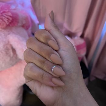 Polished Spa - Nail Salons Near Me - Fairfield, California