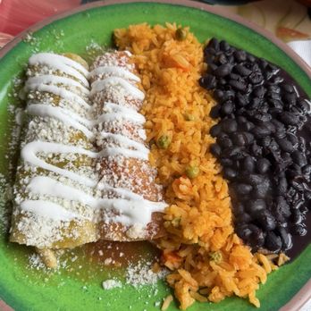 Tamaliza - Chicken and beef enchilada plate - Mexican Near Me - Sedona, Arizona