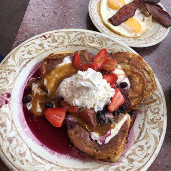 Another Broken Egg Cafe - Cinnamon French Toast. Yummy. - Breakfast & Brunch Near Me - Lafayette, Louisiana Another Broken Egg Cafe - Cinnamon French Toast. Yummy. - Breakfast & Brunch Near Me - Lafayette, Louisiana