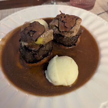 Al Pedrieu - Venison Rossini style - Restaurants Near Me - Garbagnate Milanese, Michigan