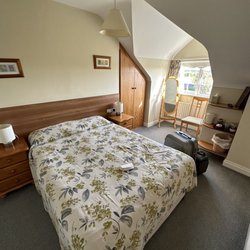 Hillview B&B