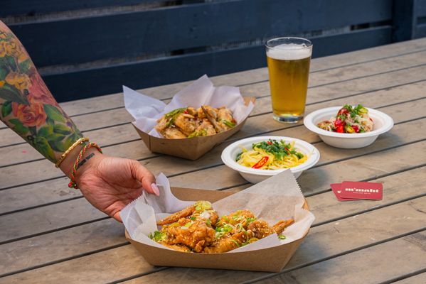 Commune Cafe + Wine Bar by null