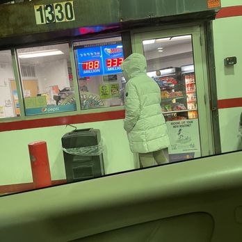 Super Petroleum - Gas Stations Near Me - Saugus, Massachusetts
