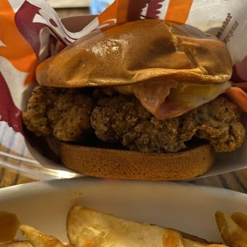 Big Chicken - Shaq Daddy - Chicken Shop Near Me - Las Vegas, Nevada