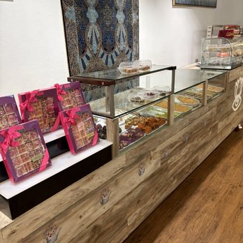 Kalimera Bar and Grill - Dessert Bar - Turkish Near Me - Santa Rosa, California