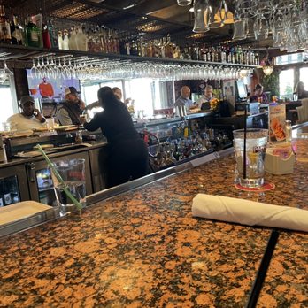 Pappadeaux Seafood Kitchen - Bar area - Seafood Near Me - Arlington, Texas
