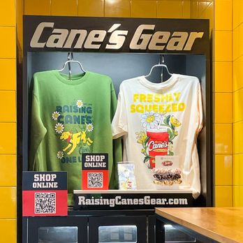 Raising Cane's Chicken Fingers - Gear - Fast Food Near Me - Gilbert, Arizona