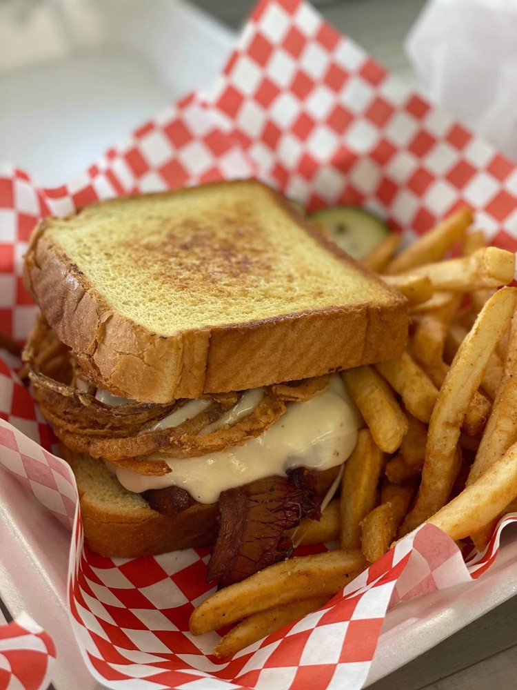 CHARLY’S BBQ & GRILL 49 Photos & 10 Reviews Food Trucks 1974 w