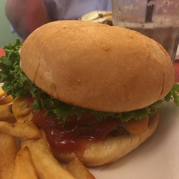 Lucy's Eastside Diner - Diners Near Me - Vancouver, British Columbia