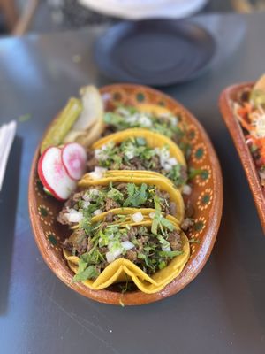 El Halal Amigos by null