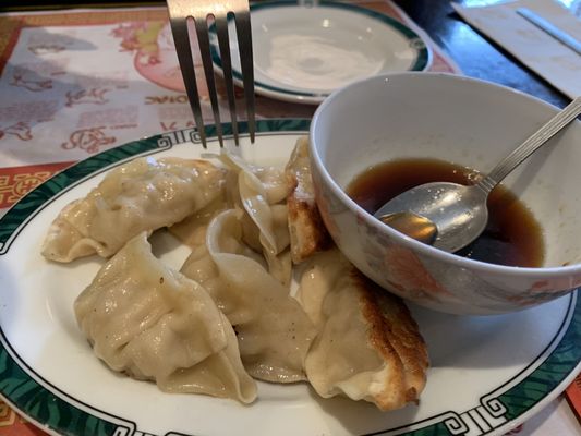 Dynasty Chinese and Vietnamese Cuisine by null