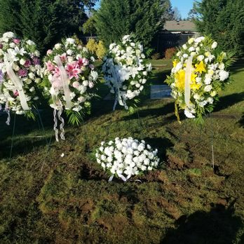 Mt Scott Flowers - The 4 standing sprays are from mt scott flowers. Absolutely gorgeous. - Florists Near Me - Happy Valley, Oregon