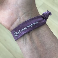Solis Mammography - HCA Houston Healthcare Pearland - Bracelets in the waiting room