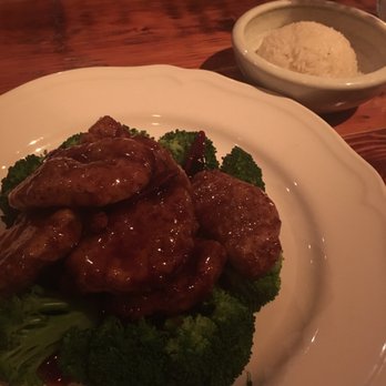 Luanne's Wild Ginger Franklin - Pan Asian Near Me - Brooklyn, New York