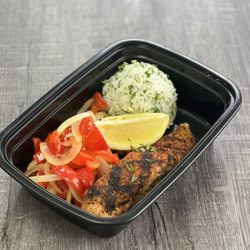 Fit Meals Direct - Grilled Cajun salmon