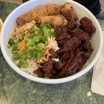 Tan My - vermicelli with charcoal broiled beef - Vietnamese Near Me - Austin, Texas Tan My - vermicelli with charcoal broiled beef - Vietnamese Near Me - Austin, Texas