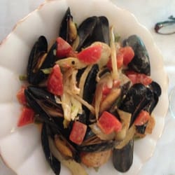 Seafood pasta with delicious mussels and scallops