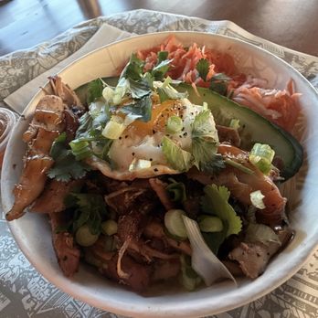 Phowheels - Chicken Breast Rice Bowl - Food Trucks Near Me - Burtonsville, Maryland
