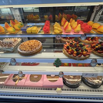 Altadena Bakery - Desserts Near Me - Burbank, California Altadena Bakery - Desserts Near Me - Burbank, California