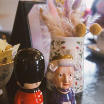 A Taste of Britain - Adorable salt shakers - British Near Me - Wayne, Pennsylvania A Taste of Britain - Adorable salt shakers - British Near Me - Wayne, Pennsylvania