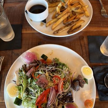 River & Fort - Steak salad and French dip - Bars Near Me - SAINT AUGUSTINE, Florida