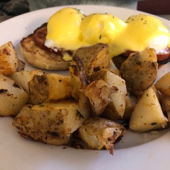 Brookside Cafe - Breakfast & Brunch Near Me - Norwood, Massachusetts