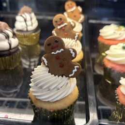 Gingerbread cupcake