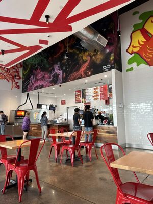 Dave’s Hot Chicken by null