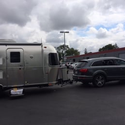 Towing the 20' Air Stream Bambi.