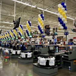 Walmart - Checkout lines