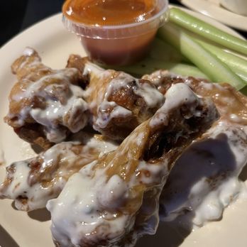 Dew Drop Inn - Blue cheesy bacon wings - Bars Near Me - Derby, Connecticut Dew Drop Inn - Blue cheesy bacon wings - Bars Near Me - Derby, Connecticut