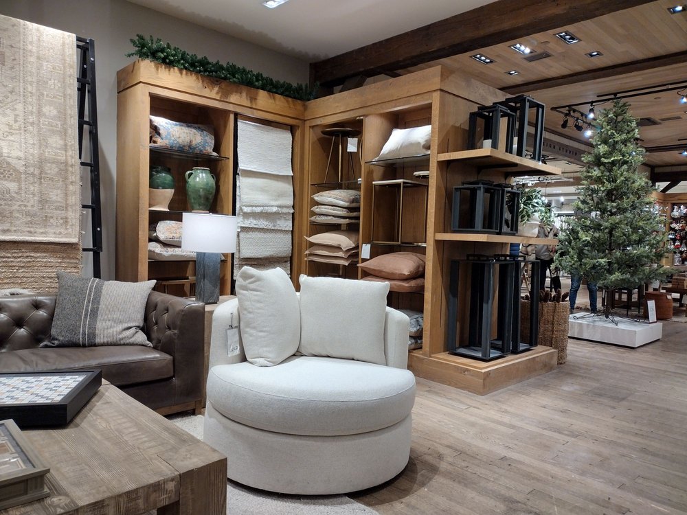 POTTERY BARN Updated June 2024 22 Reviews 3675 Galleria, Edina
