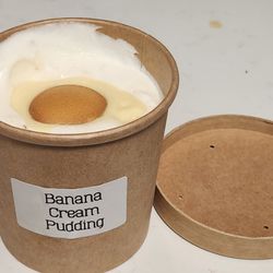 Helen's Bakery - Banana Cream pudding
