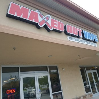 Maxed Out Vape - Outside - Vape Shops Near Me - Dover, Delaware
