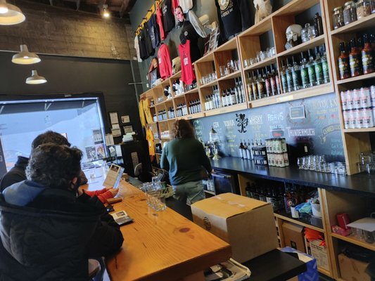 Pilot House Distilling by null