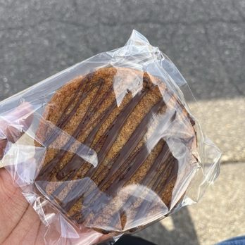 Gimme the Sweets - Chocolate chip cookie - Bakeries Near Me - Virginia Beach, Virginia Gimme the Sweets - Chocolate chip cookie - Bakeries Near Me - Virginia Beach, Virginia