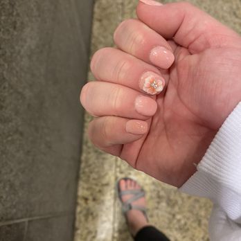 Modern Nails - Nail Salons Near Me - Anchorage, Alaska
