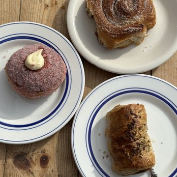 Lille Bakery - Cardi B, Sausage Roll - Breakfast & Brunch Near Me - Copenhagen, 84 Lille Bakery - Cardi B, Sausage Roll - Breakfast & Brunch Near Me - Copenhagen, 84
