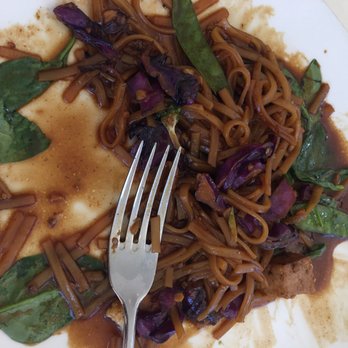 Spring Cafe - Disgusting super salty inedible "pad Thai" - Juice Bars & Smoothies Near Me - Aspen, Colorado