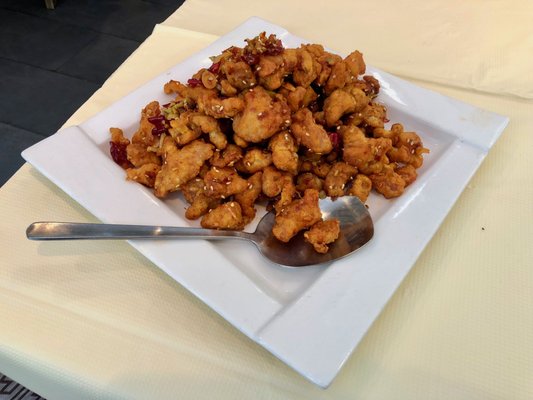 Hunan Kitchen of Grand Sichuan by null