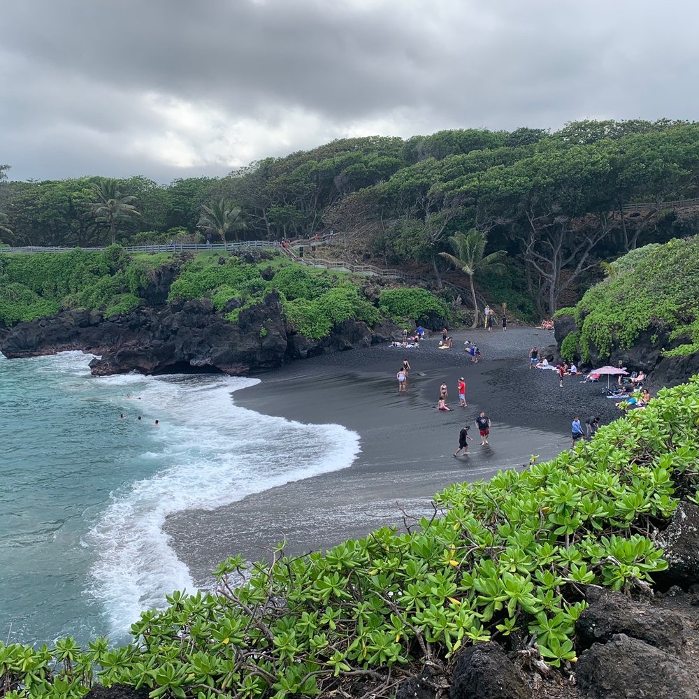 Valley Isle Excursions - Black Sand Beach - Historical Tours Near Me - Wailuku, Hawaii