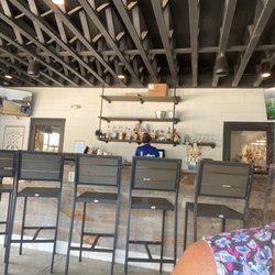 The Boat House - Outside bar
