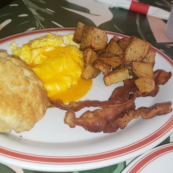 The Liquor Store - Breakfast & Brunch Near Me - Memphis, Tennessee