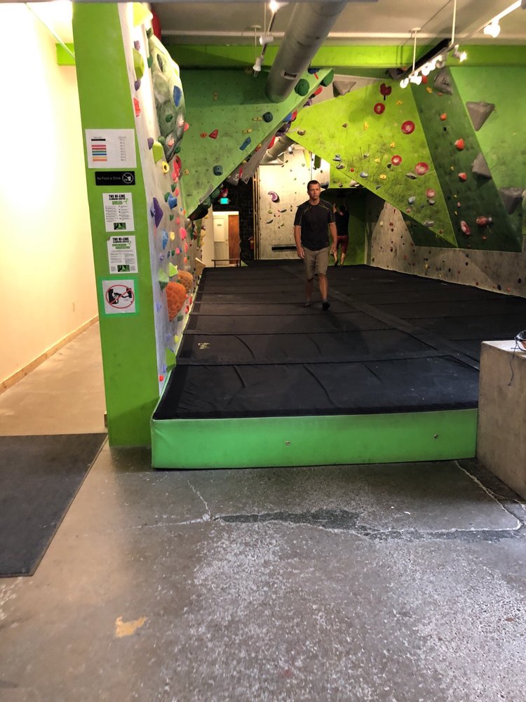 HILINE CLIMBING CENTER 608 1st Ave S, Great Falls, Montana Rock