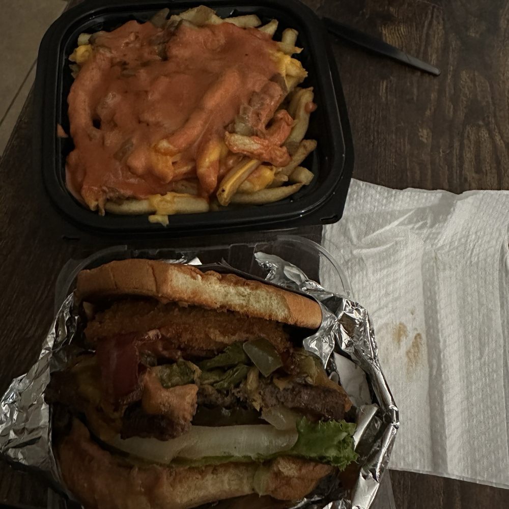 Amy's Burgers - Amy's Spicy stack and Hot Mess Fries - Burgers Near Me - Las Vegas, Nevada Amy's Burgers - Amy's Spicy stack and Hot Mess Fries - Burgers Near Me - Las Vegas, Nevada