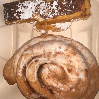 Pau Bakery - Lilikoi bar and cinnamon roll - Bakeries Near Me - Lahaina, Hawaii