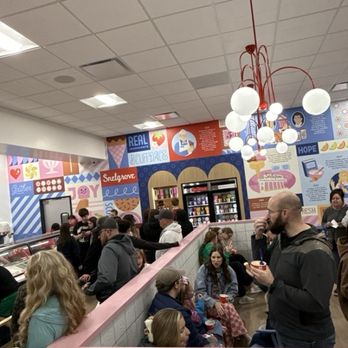 Snelgrove Ice Cream - Ice Cream & Frozen Yogurt Near Me - Bluffdale, Utah