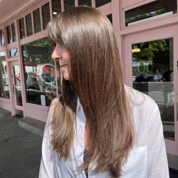 Maribou Salon on Sutter - Hair Salons Near Me - Folsom, California